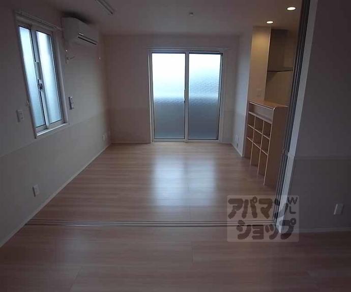 【ドムール嵯峨Ａ棟】間取