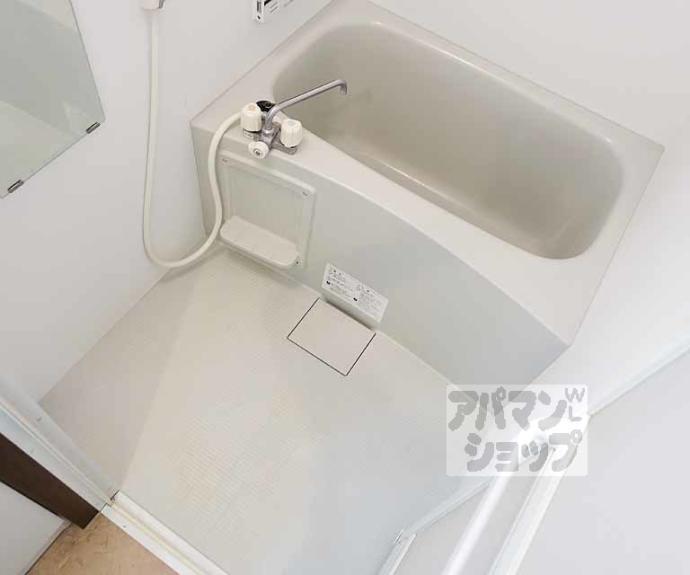 【ディアネス西院】間取