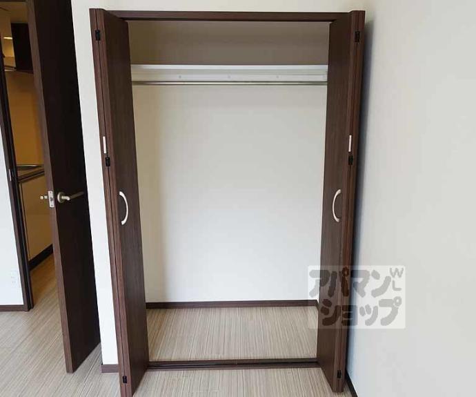 【ディアネス西院】間取