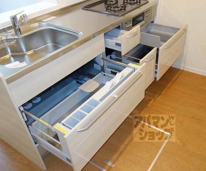 【シャーメゾン梅小路】間取