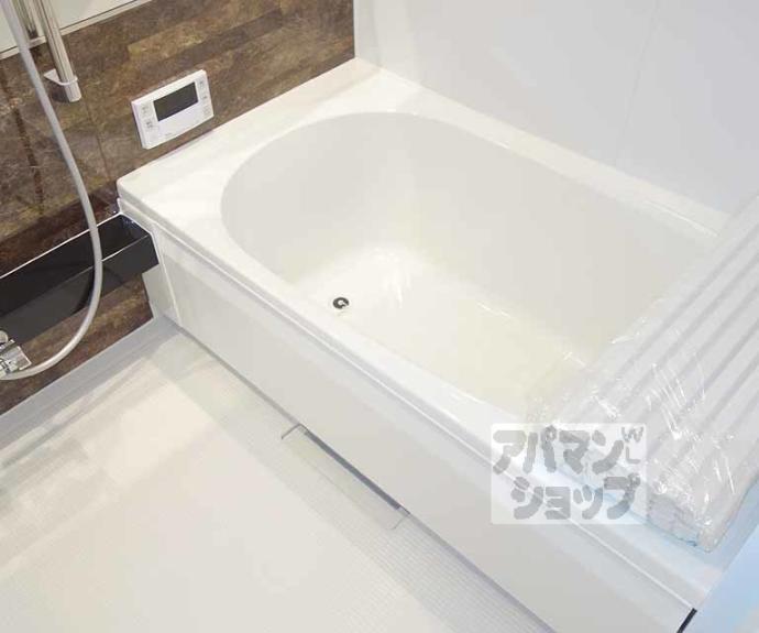 【シャーメゾン梅小路】間取