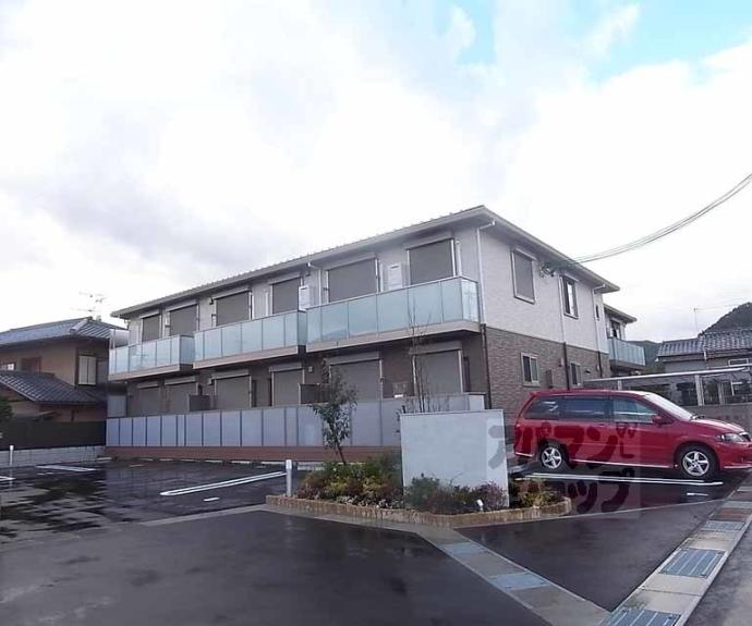 【シャーメゾン嵯峨広沢】間取