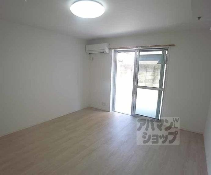 【フラッティ花園春日】間取