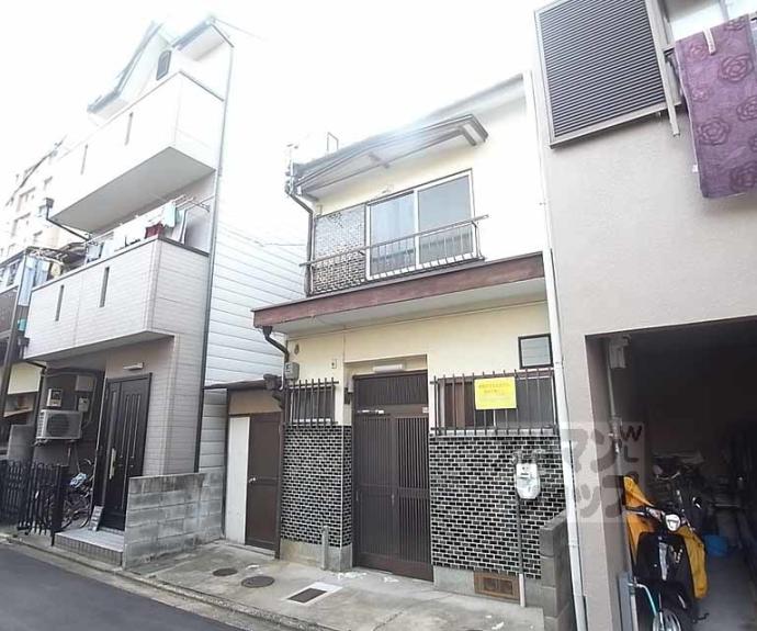 【西京極大門町１２－６１貸家】間取