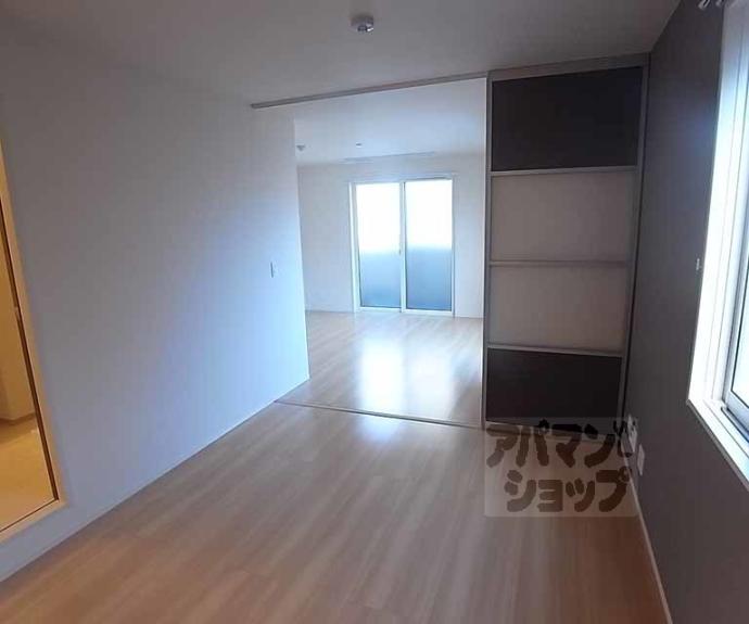 【ラ・セゾン嵐山】間取