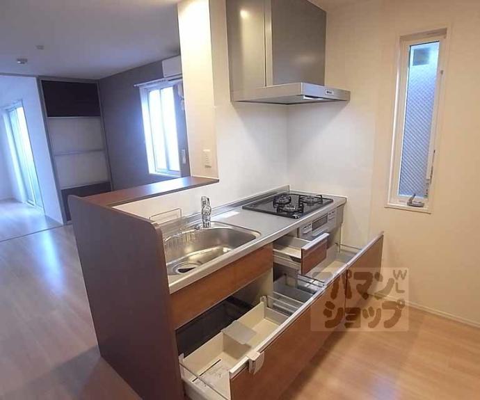 【ラ・セゾン嵐山】間取