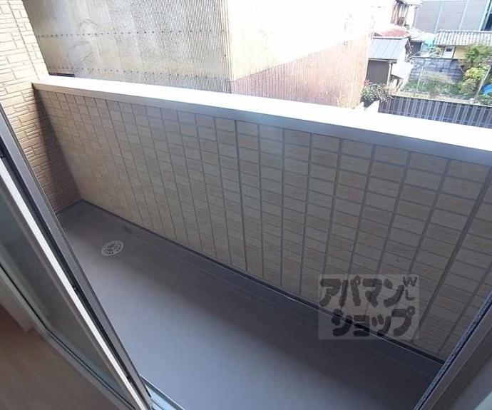 【ラ・セゾン嵐山】間取