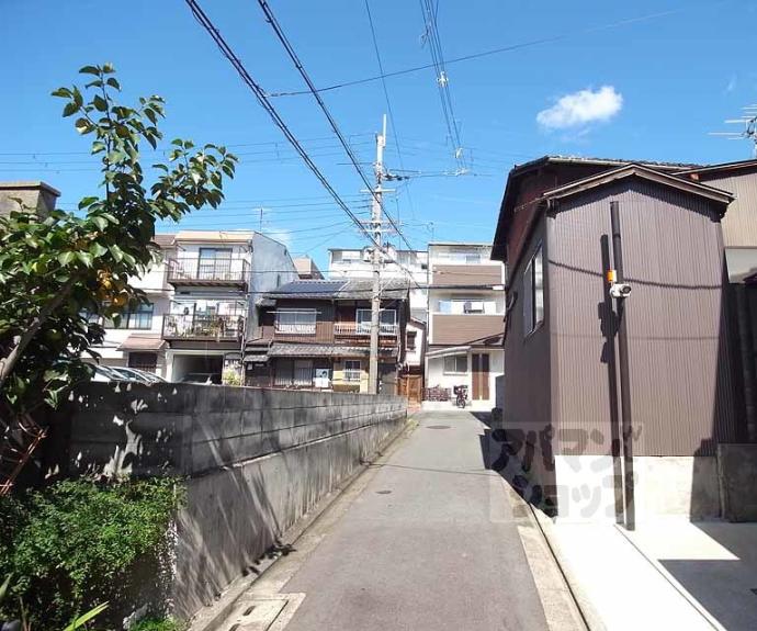 【フローラルコート円町】間取