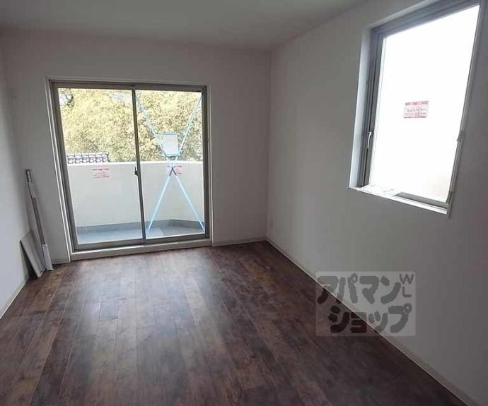 【フェリオ三条】間取