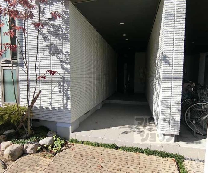 【ＣＡＳＡ二条御前】間取