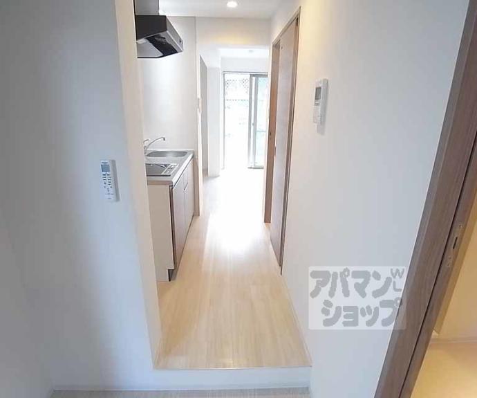 【ＴＫ　ＦＬＡＴ　西京極】間取