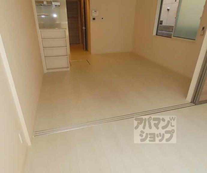 【コア・ジュピター円町】間取
