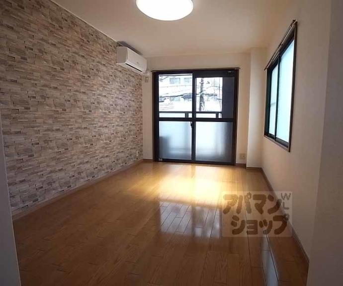 【レスポワール円町】間取