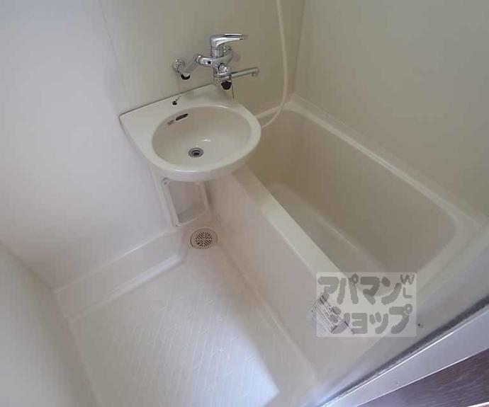 【レスポワール円町】間取