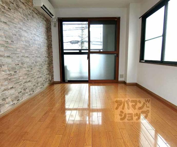 【レスポワール円町】間取