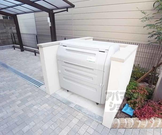 【サニースポット（Ａ棟、Ｂ棟）】間取