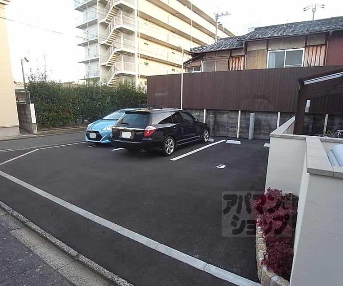 【サニースポット（Ａ棟、Ｂ棟）】間取