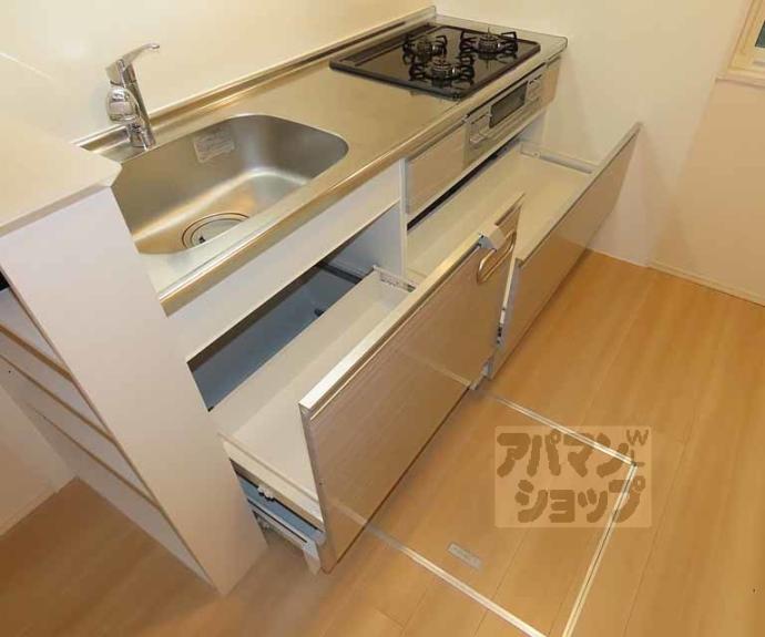 【サニースポット（Ａ棟、Ｂ棟）】間取