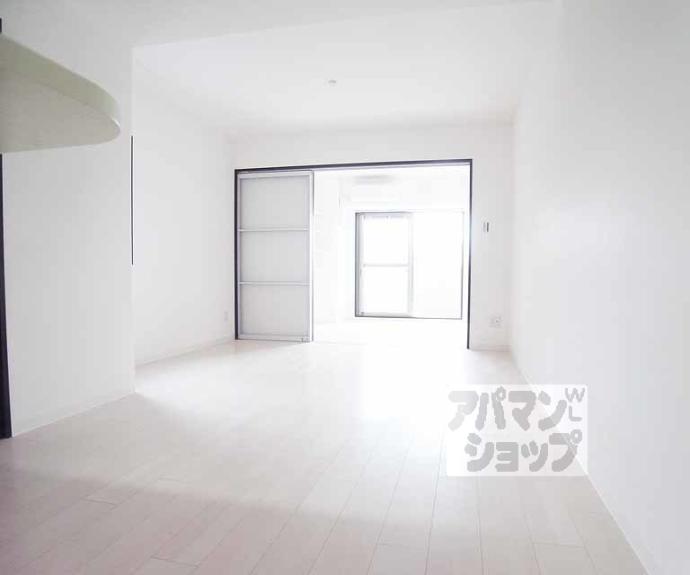 【アロームケルト西院】間取