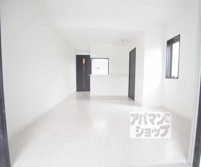 【アロームケルト西院】間取