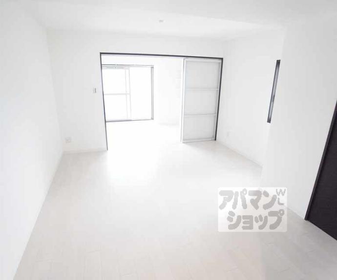 【アロームケルト西院】間取