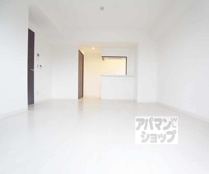 【アロームケルト西院】間取