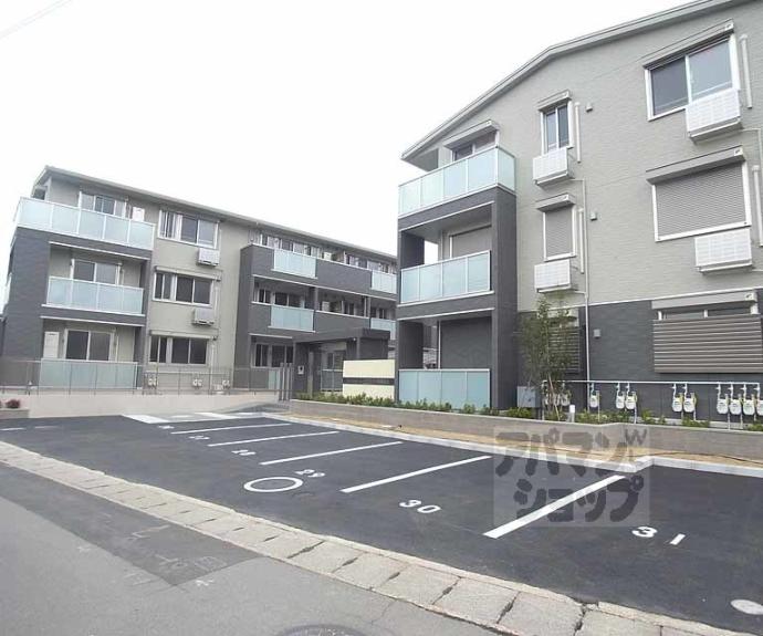 【サンシャインガーデン嵯峨嵐山　Ａ棟、Ｂ棟】間取