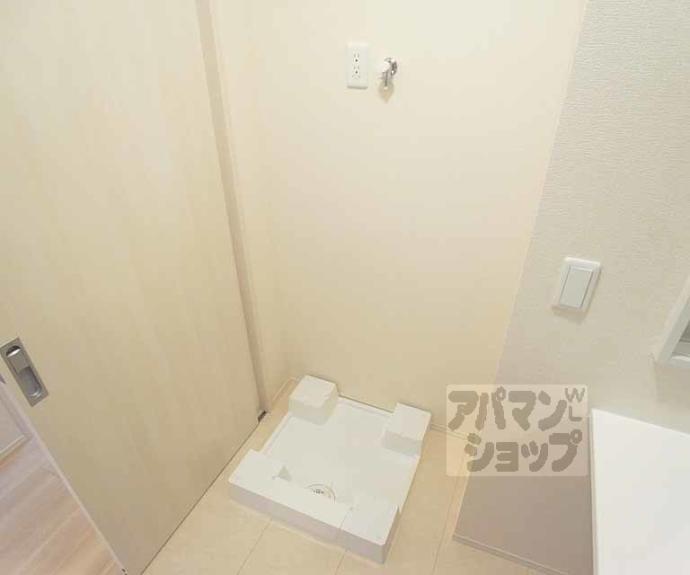 【サンシャインガーデン嵯峨嵐山　Ａ棟、Ｂ棟】間取