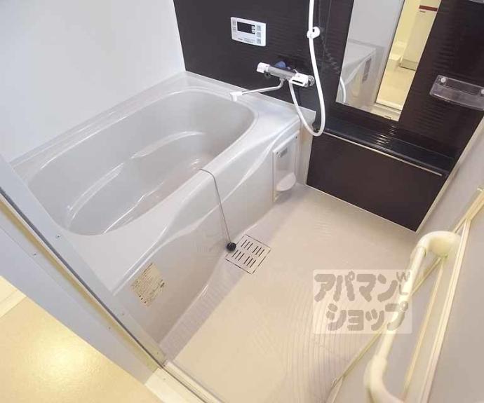 【フォレスト西大路五条】間取