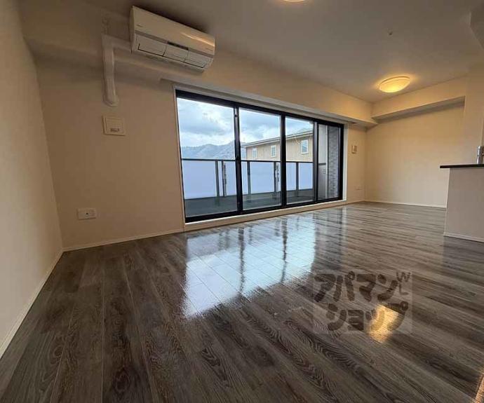 【ライオンズ嵯峨天龍寺若宮　西の邸　東の邸】間取