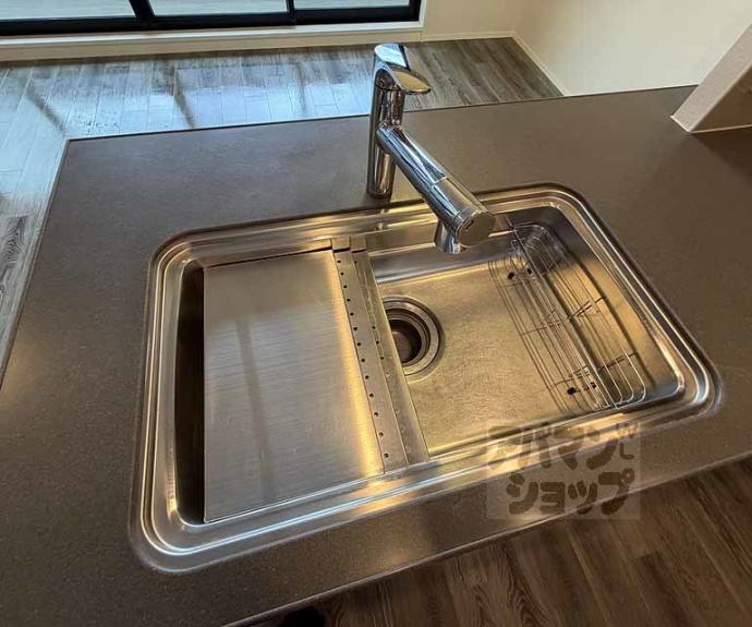 【ライオンズ嵯峨天龍寺若宮　西の邸　東の邸】間取