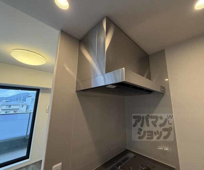 【ライオンズ嵯峨天龍寺若宮　西の邸　東の邸】間取