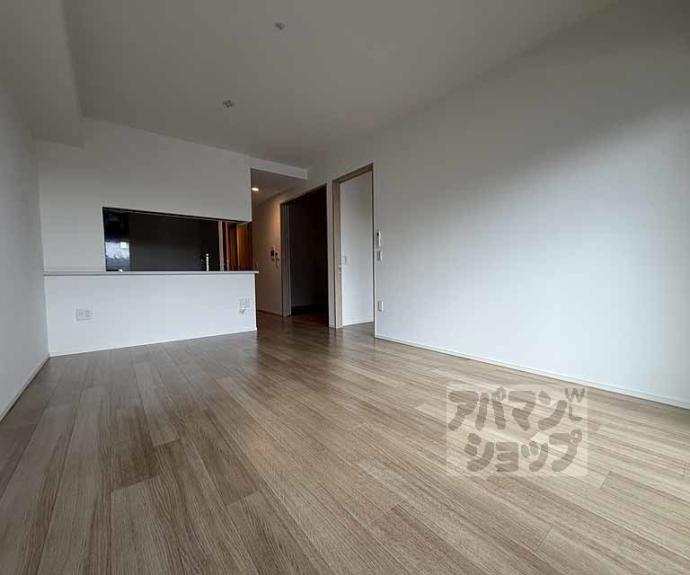 【ライオンズ嵯峨天龍寺若宮　西の邸　東の邸】間取