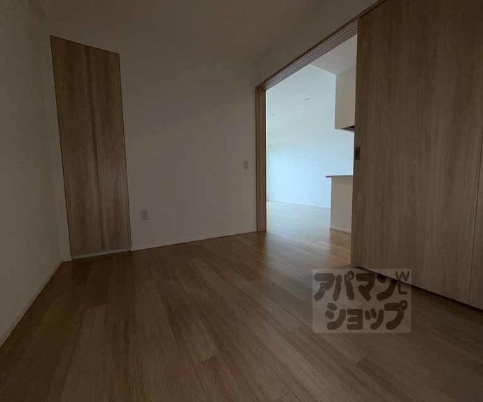 【ライオンズ嵯峨天龍寺若宮　西の邸　東の邸】間取