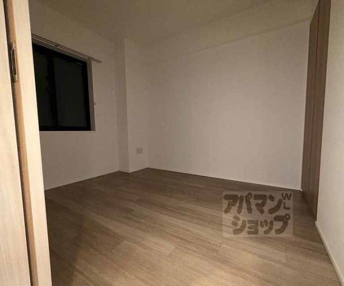 【ライオンズ嵯峨天龍寺若宮　西の邸　東の邸】間取