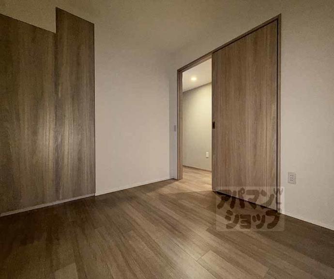 【ライオンズ嵯峨天龍寺若宮　西の邸　東の邸】間取