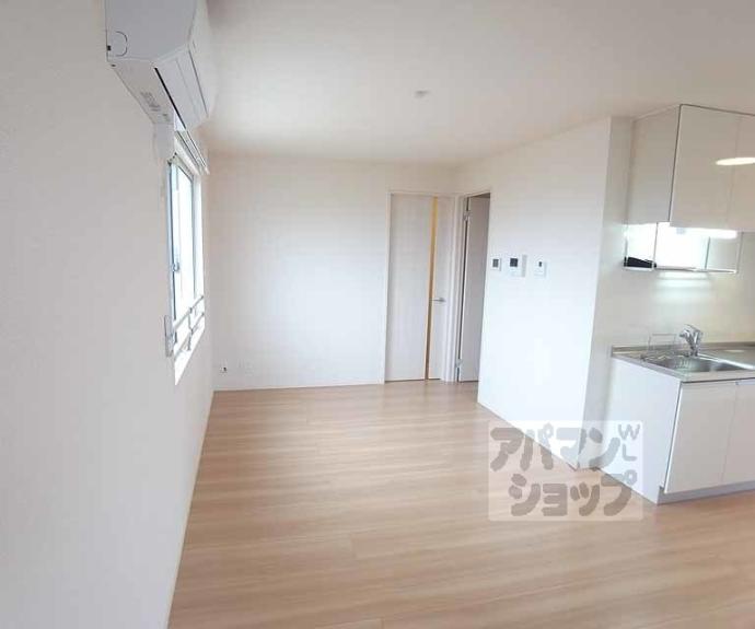 【ルピナス嵯峨Ａ棟】間取