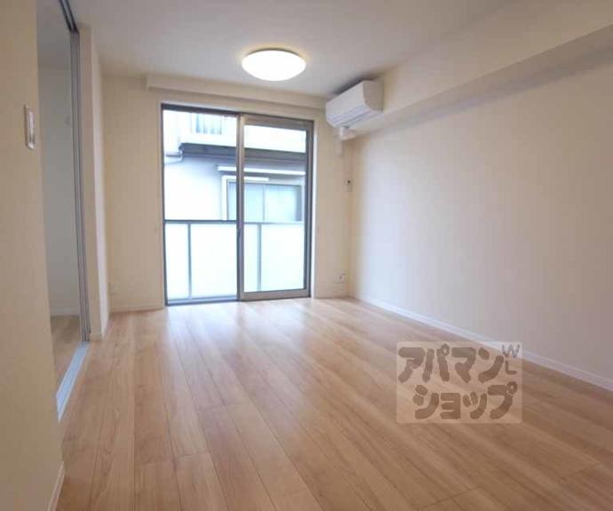 【シャーメゾン太秦】間取