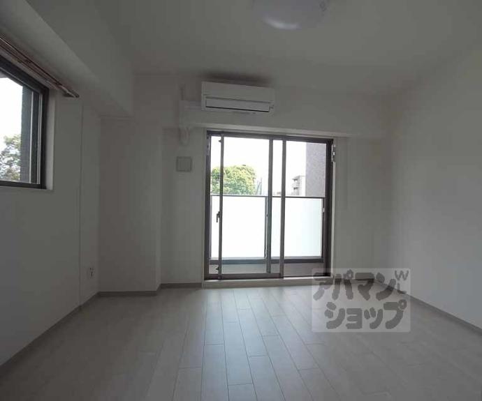 【ベラジオ京都西院ウエストシティⅡ】間取