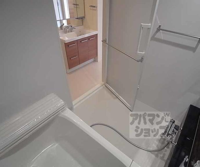 【サン・ロード花園】間取