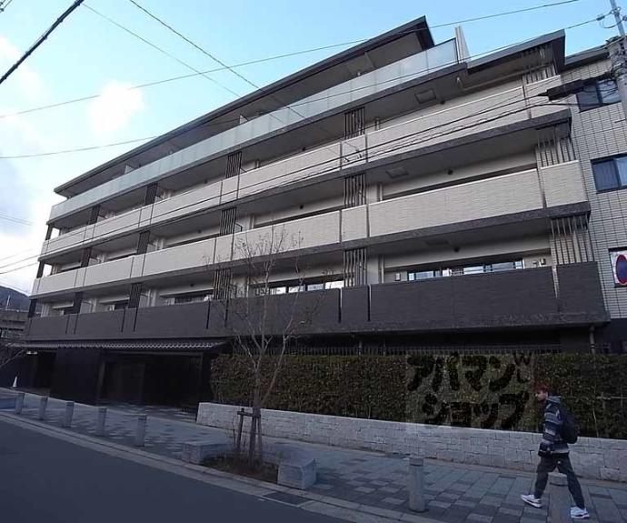 【ジオ京都嵯峨嵐山】間取