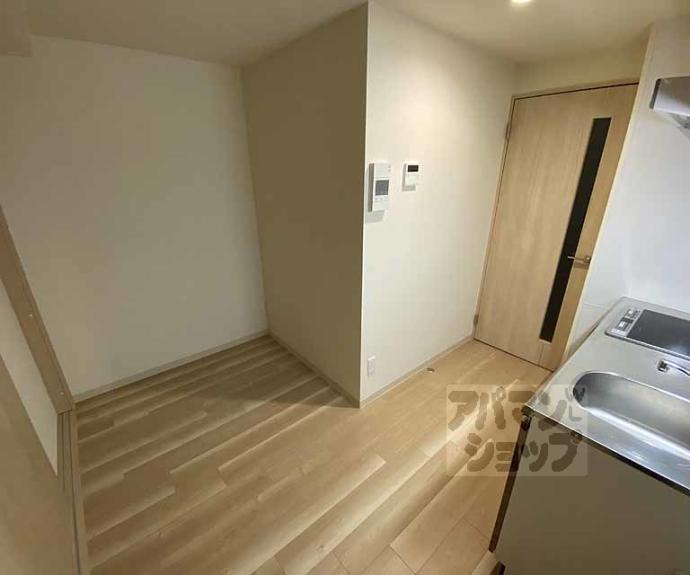 【アクアプレイス京都三条朱雀】間取