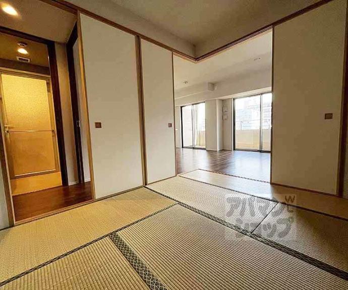 【パラドール四条山ノ内ウエストシティ】間取