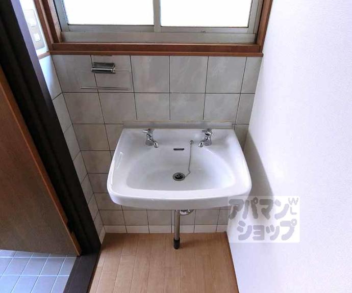 【大覚寺門前登り町４１－４－２貸家】間取
