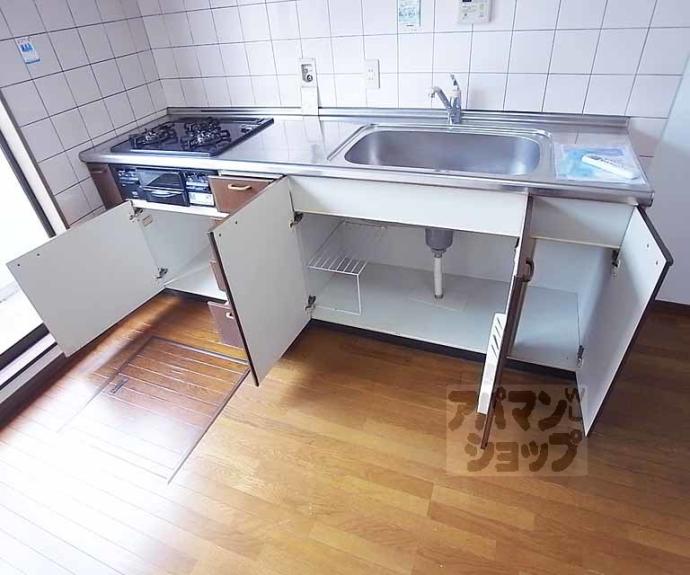 【嵯峨野清水町８－５６貸家】間取