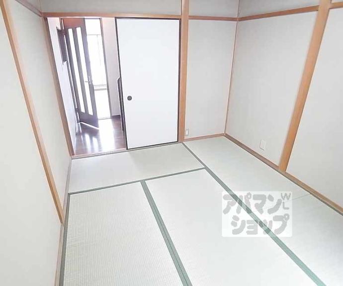 【嵯峨野清水町８－５６貸家】間取
