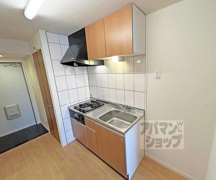 【ヴァるメス・リヒト にしうら】間取