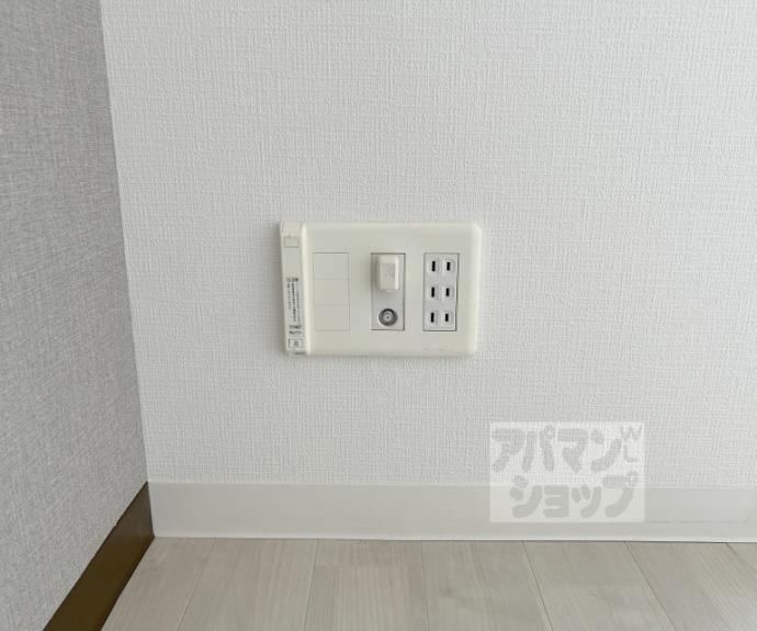 【コンフォール ドミール K】間取