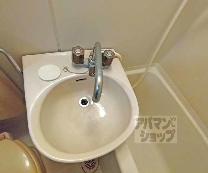 【ＨＯＭＥＳＴ大手町】間取