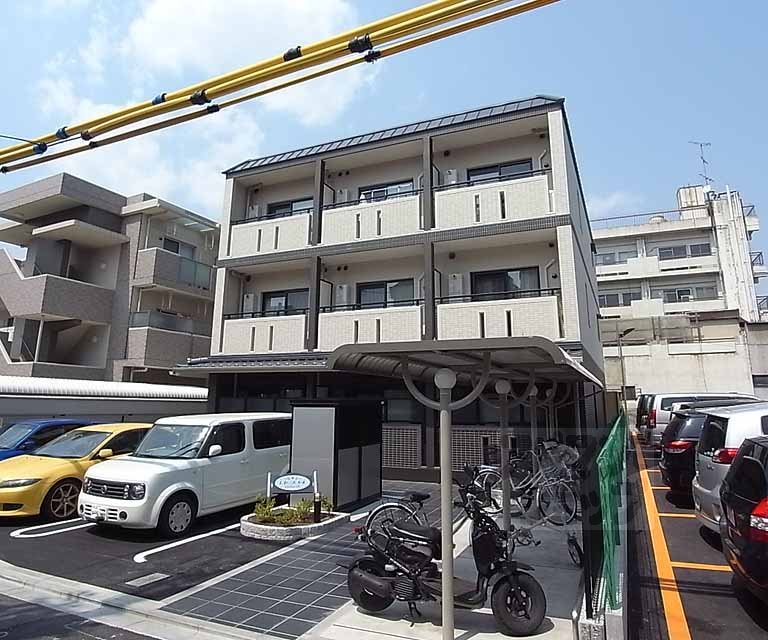 レセーナ．Ｓ・Ｋ